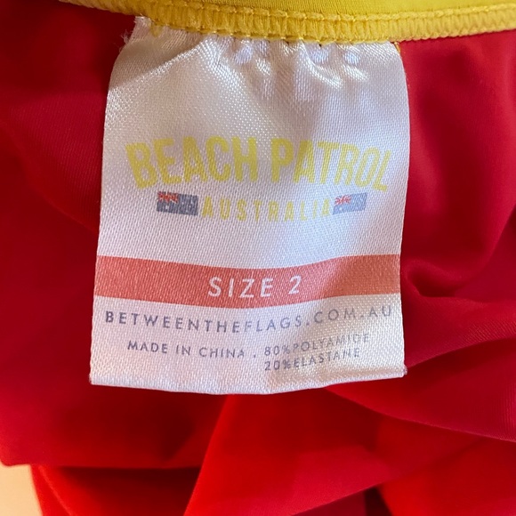 Girl's Beach Patrol One-Piece Swimsuit size 2 - Picture 4 of 6